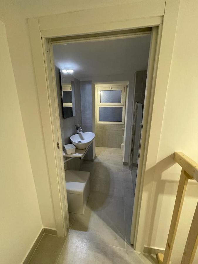 Cutelli Gold Bed & Breakfast คาตาเนีย ภายนอก รูปภาพ